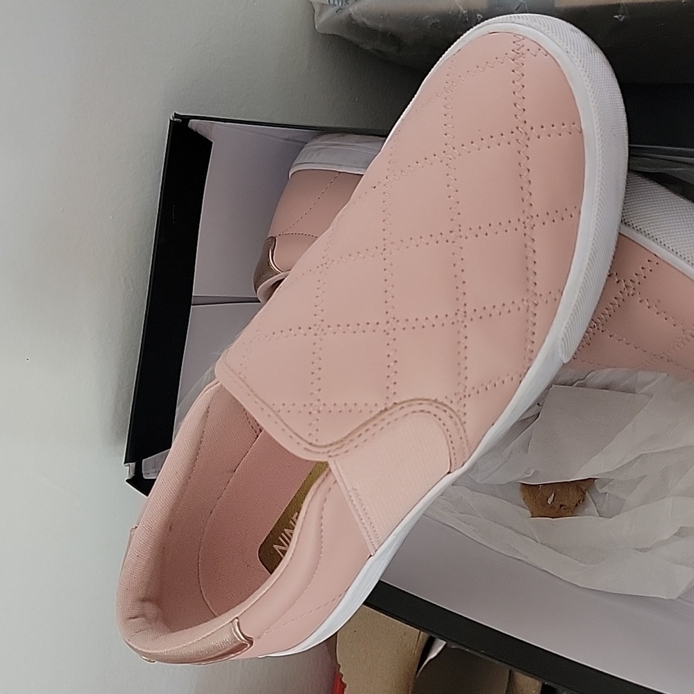 Slip on Sneakers - Picture 2 of 5